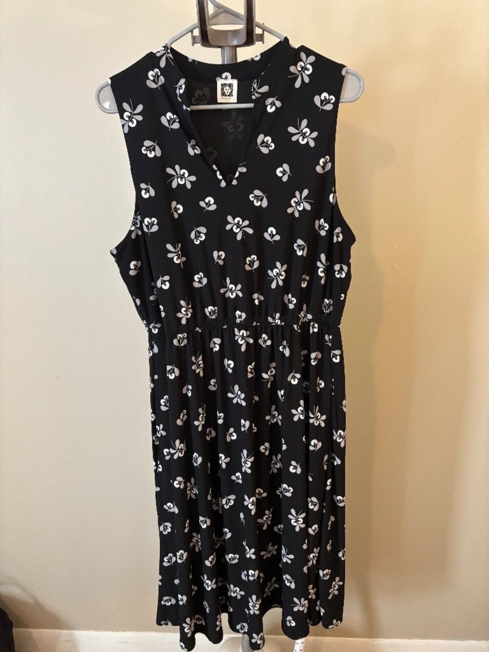 Anne Klein Notch Collar Dress w/ Pockets, size 14